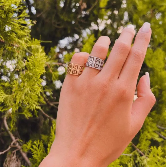 Γυναικείο δαχτυλίδι με σχέδιο μαιάνδρου Mar & Mar Xoey από ανοξείδωτο ατσάλι