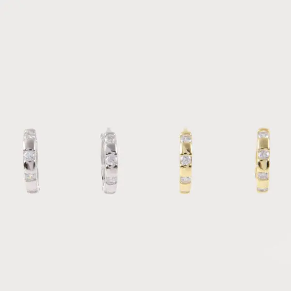 Σκουλαρίκια κρίκοι με πέτρες ζιργκόν Mar & Mar Kylie Hoops από ασήμι 925
