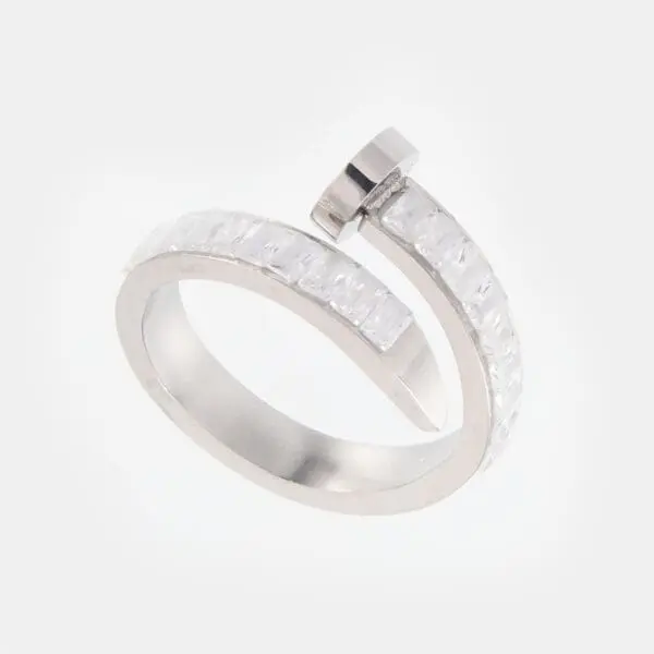 Γυναικείο δαχτυλίδι σε σχήμα καρφί με ζιργκόν Nail II