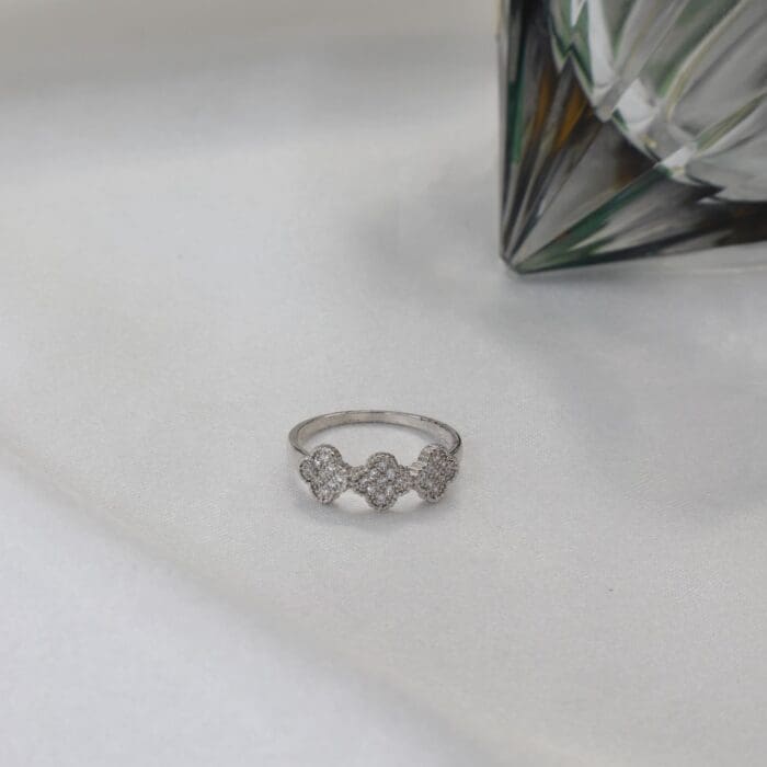 Γυναικείο δαχτυλίδι με πέτρες ζιργκόν Jolanda Sparkle