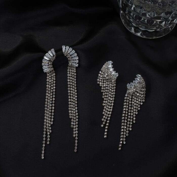 Σκουλαρίκια κρεμαστά με πέτρες ζιργκόν Royal