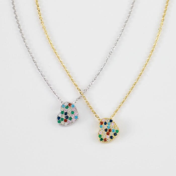 Κολιέ σε σχήμα καρδιά με πολύχρωμες πέτρες ζιργκόν Mar & Mar Rainbow Heart Necklace από Ασήμι 925